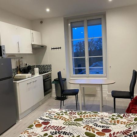 Ferienwohnung Studio Meuble Et Lumineux 20M2 Vittel Exterior foto
